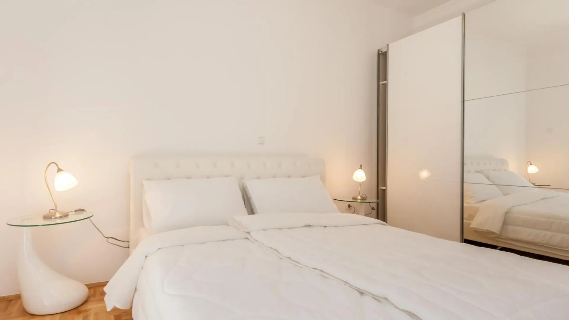 Apartments Nathalie Baska Croatia